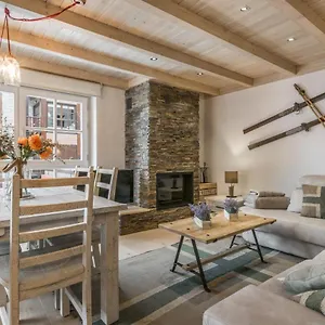 https://apartamento-val-de-ruda-xxii.catalonia-hotels.com